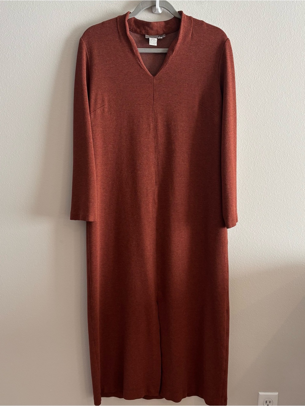 Isabella Bird long v neck dress long sleeve rust brown Large